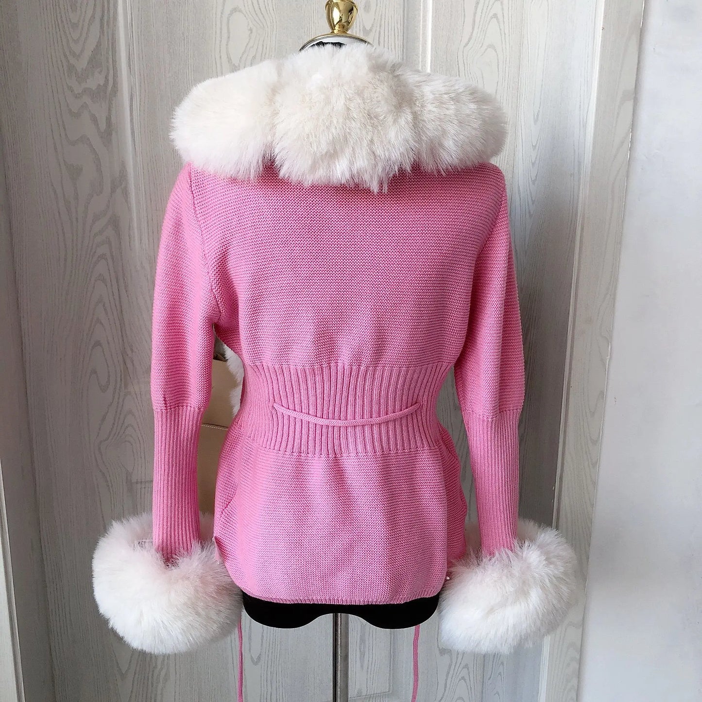 Knitted sweater Ladies Fashion Coat